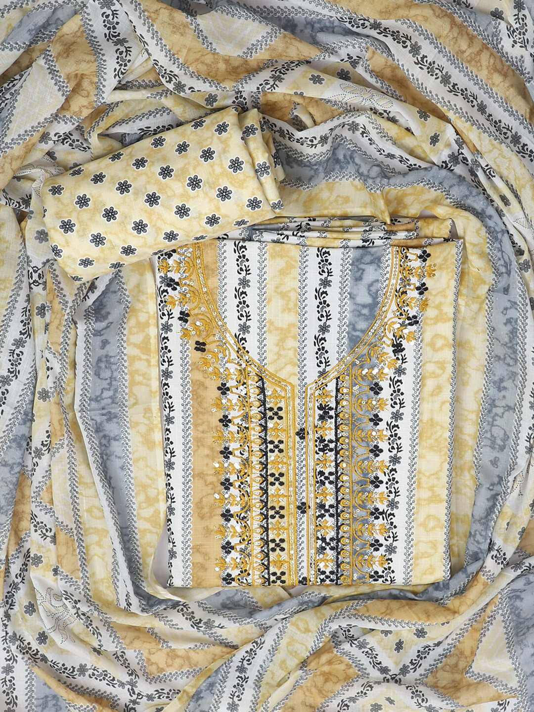 SALWAR STUDIO Embroidered Floral Printed Pure Cotton Unstitched Dress Material, Mustard
SALWAR STUDIO Embroidered Floral Printed Pure Cotton Unstitched Dress Material, Mustard