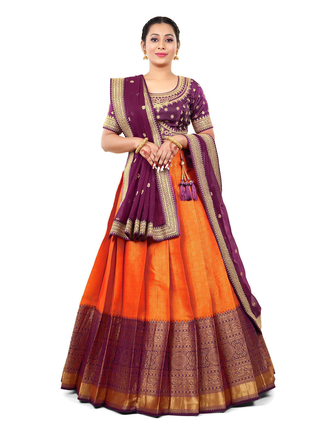 HALFSAREE STUDIO Embroidered Semi-Stitched Lehenga & Blouse With Dupatta, Gold
HALFSAREE STUDIO Embroidered Semi-Stitched Lehenga & Blouse With Dupatta, Gold