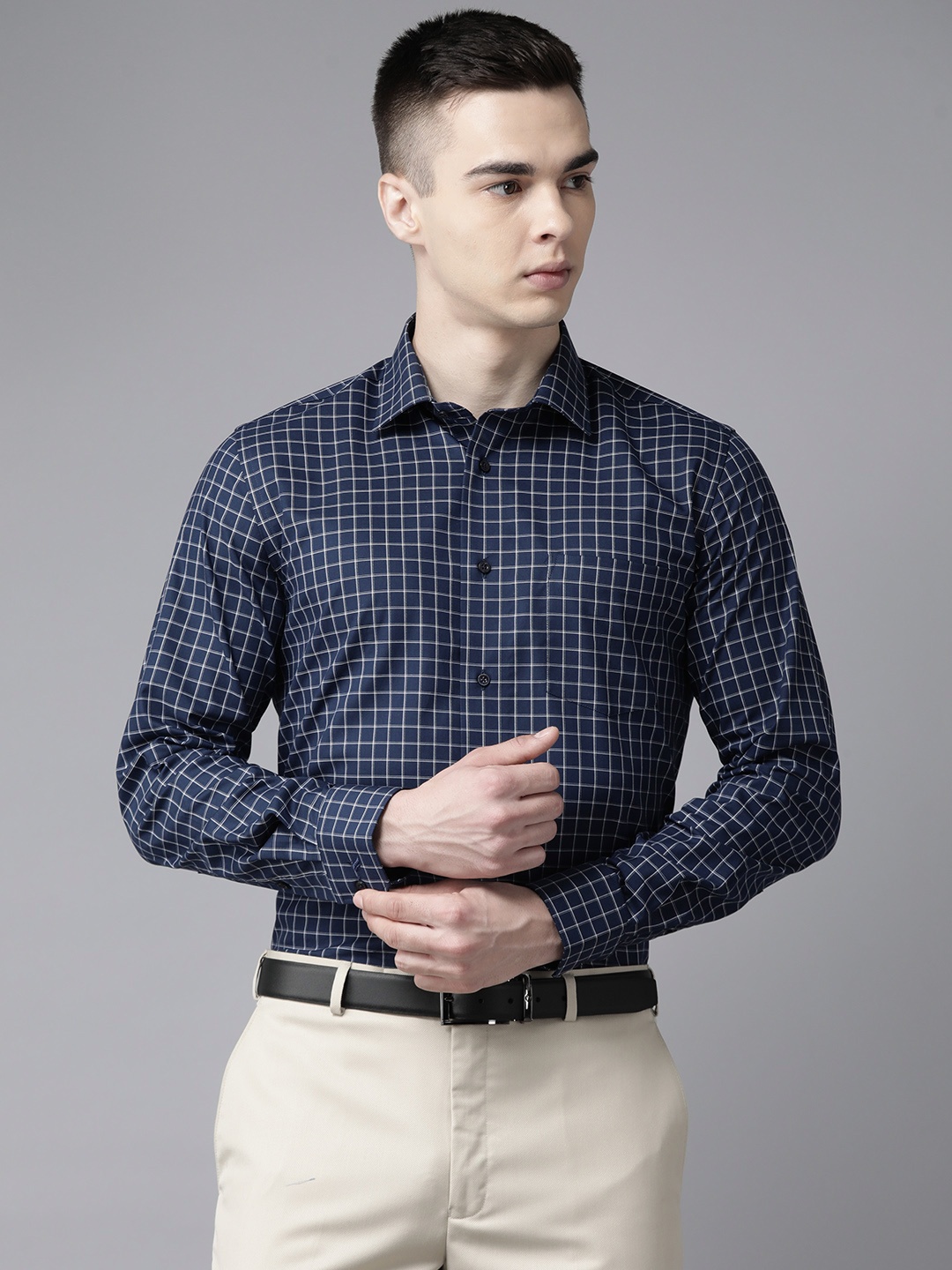 Blackberrys Men Pure Cotton Slim Fit Grid Tattersall Checked Formal Shirt, Navy blue
Blackberrys Men Pure Cotton Slim Fit Grid Tattersall Checked Formal Shirt, Navy blue