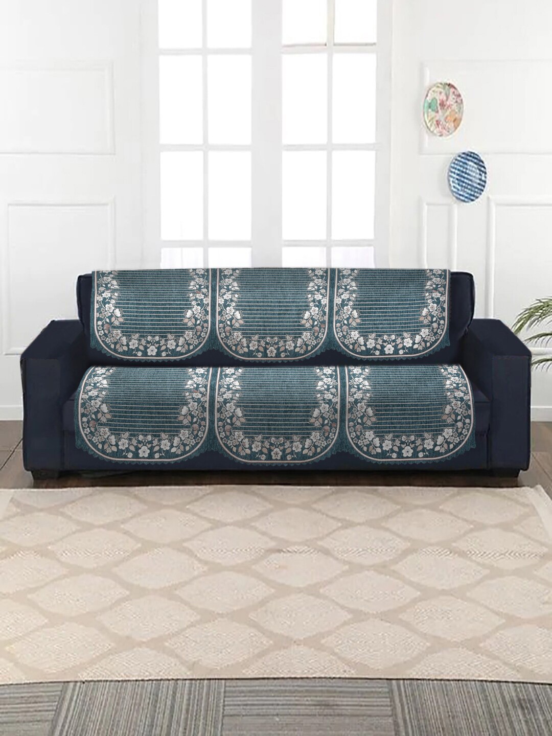 HOSTA HOMES Turquoise Blue & Brown 2 Pieces Jacquard Design Velvet 3-Seater Sofa Covers
HOSTA HOMES Turquoise Blue & Brown 2 Pieces Jacquard Design Velvet 3-Seater Sofa Covers