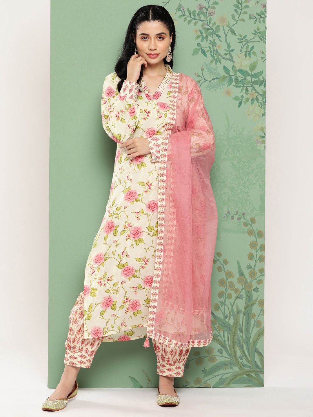 Yufta Women Floral Printed Regular Pure Cotton Kurta with Harem Pants & Dupatta, Cream
Yufta Women Floral Printed Regular Pure Cotton Kurta with Harem Pants & Dupatta, Cream