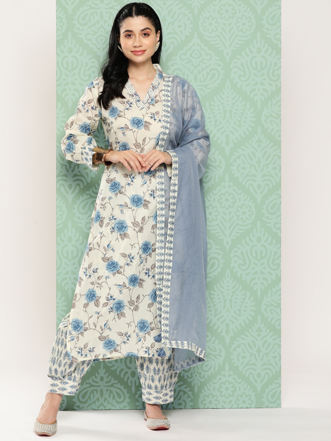 Yufta Women Floral Printed Regular Pure Cotton Kurta with Salwar & Dupatta, Off white
Yufta Women Floral Printed Regular Pure Cotton Kurta with Salwar & Dupatta, Off white