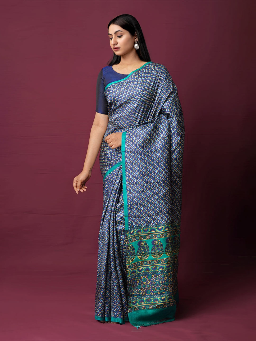 Unnati Silks Ethnic Motifs Block Printed Pure Silk Handloom Mysore Silk Saree, Navy blue
Unnati Silks Ethnic Motifs Block Printed Pure Silk Handloom Mysore Silk Saree, Navy blue