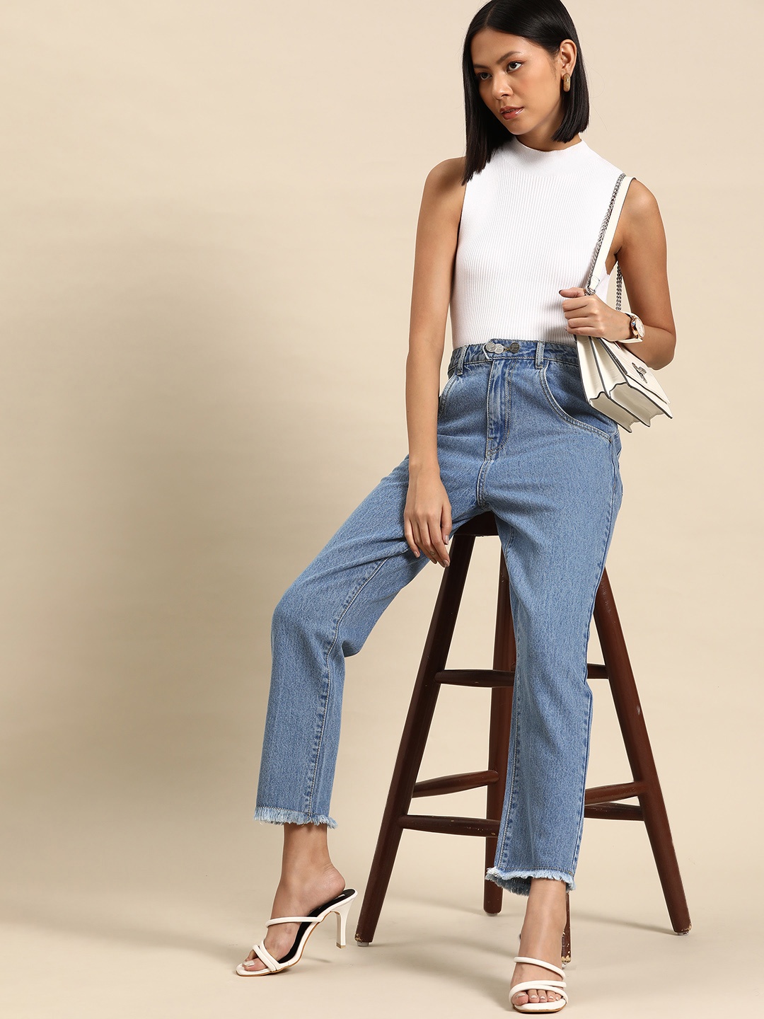 all about you Women Straight Fit High-Rise Light Fade Stretchable Cotton Jeans, Blue
all about you Women Straight Fit High-Rise Light Fade Stretchable Cotton Jeans, Blue