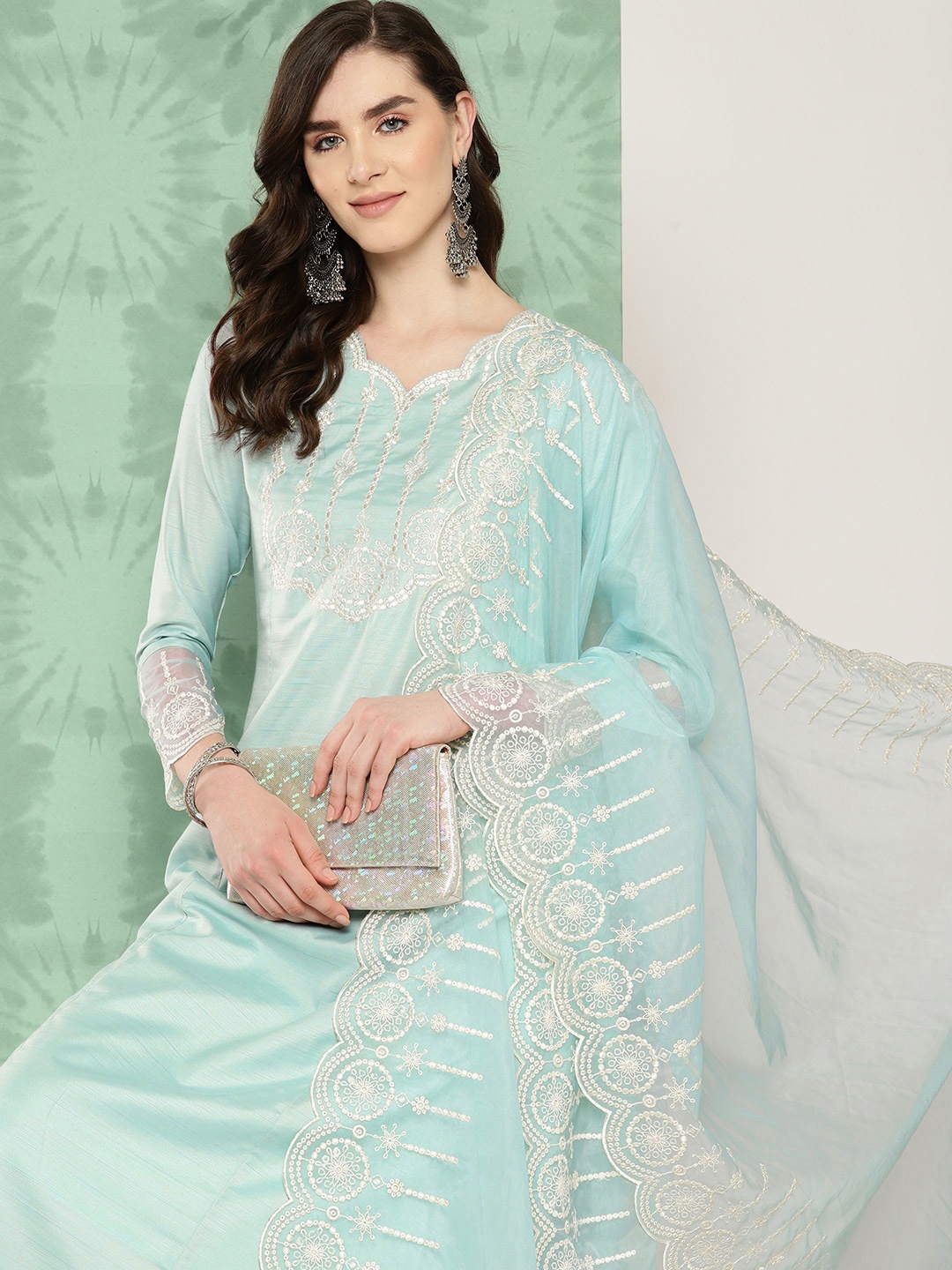 Yufta Women Ethnic Motifs Embroidered Regular Kurta with Trousers & With Dupatta, Blue
Yufta Women Ethnic Motifs Embroidered Regular Kurta with Trousers & With Dupatta, Blue