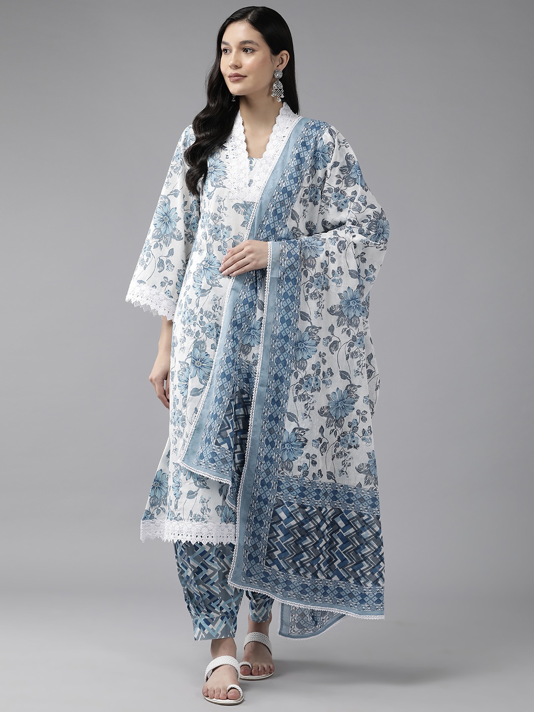 Yufta Women Floral Printed Thread Work Pure Cotton Kurta with Harem Pants & With Dupatta, White
Yufta Women Floral Printed Thread Work Pure Cotton Kurta with Harem Pants & With Dupatta, White