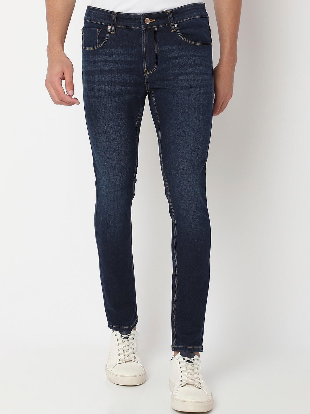 SPYKAR Men Clean Look Light Fade Whiskers & Chevrons Super Skinny Fit Cotton Jeans, Blue 
SPYKAR Men Clean Look Light Fade Whiskers & Chevrons Super Skinny Fit Cotton Jeans, Blue