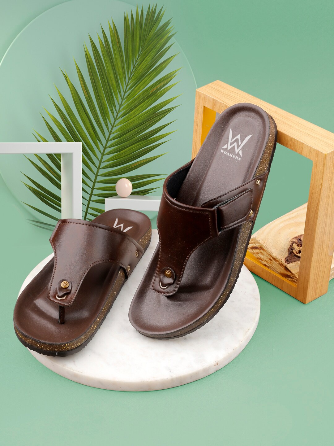 Woakers Men Leather Comfort Sandals, Brown