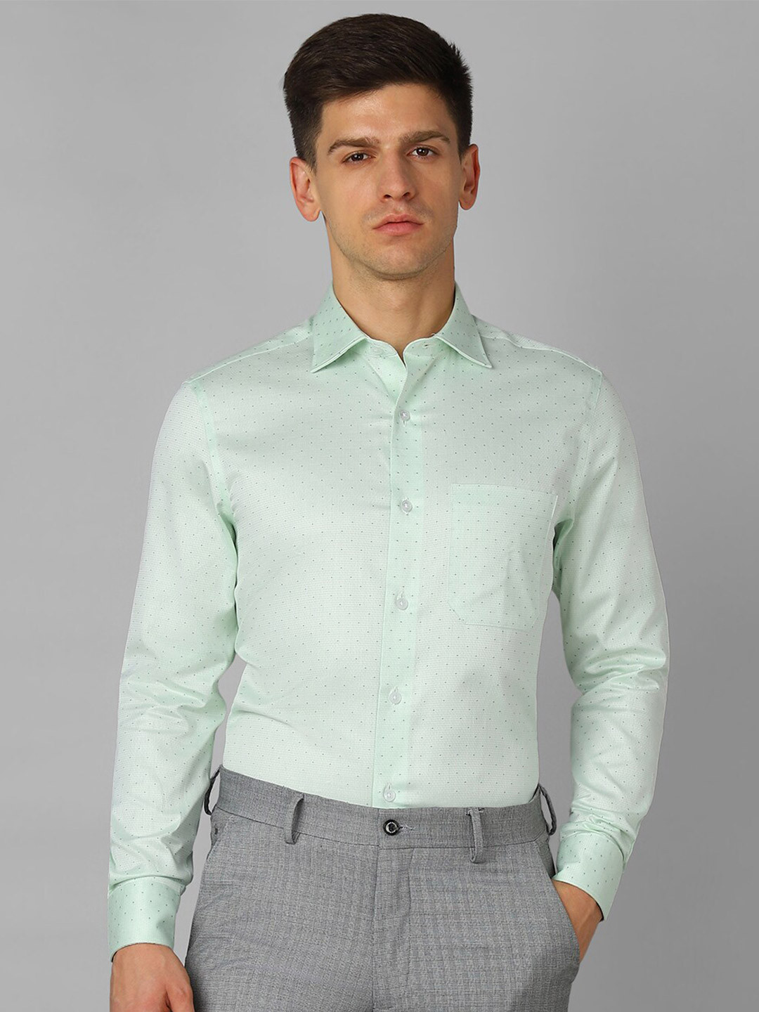 Louis Philippe Textured Classic Fit Opaque Pure Cotton Formal Shirt, Green 
Louis Philippe Textured Classic Fit Opaque Pure Cotton Formal Shirt, Green