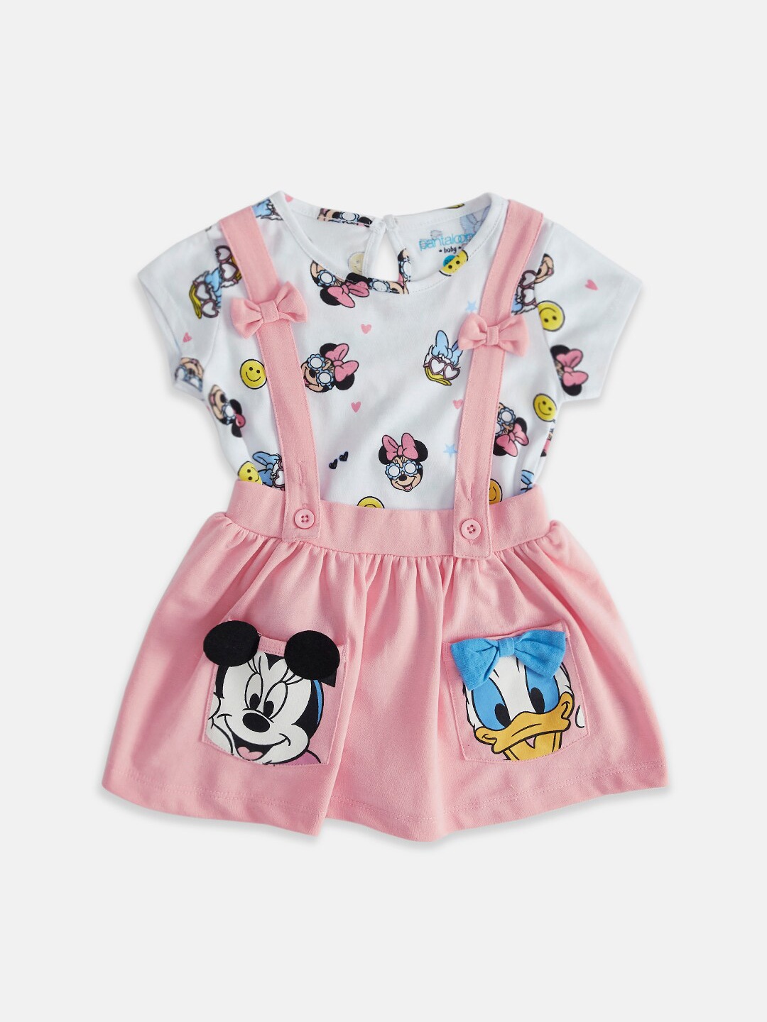 Pantaloons Baby Infant Girls Mickey Mouse & Friends Printed Cotton Dungaree With T-shirt, Pink
Pantaloons Baby Infant Girls Mickey Mouse & Friends Printed Cotton Dungaree With T-shirt, Pink