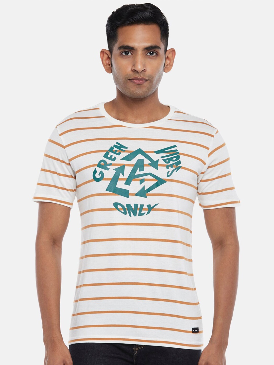 SF JEANS by Pantaloons Avengers Printed & Striped Slim Fit Casual Cotton T-shirt, Off white
SF JEANS by Pantaloons Avengers Printed & Striped Slim Fit Casual Cotton T-shirt, Off white