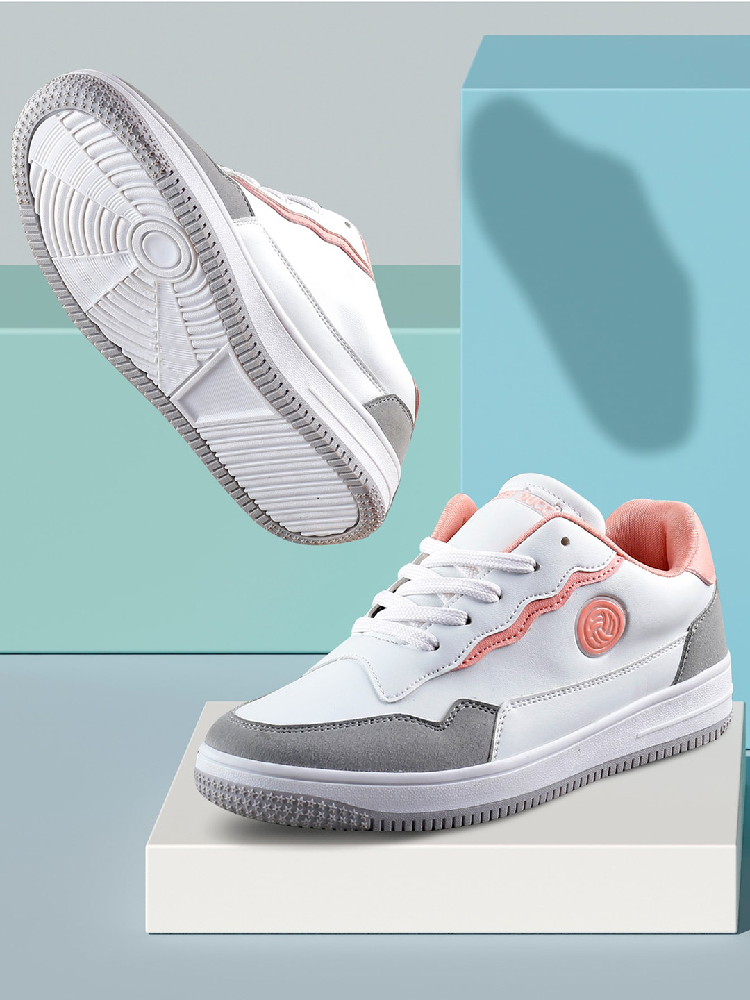 bacca bucci Women INFINITY Low Colourblocked Soft Foam Midsole Basics Sneakers, White 
bacca bucci Women INFINITY Low Colourblocked Soft Foam Midsole Basics Sneakers, White