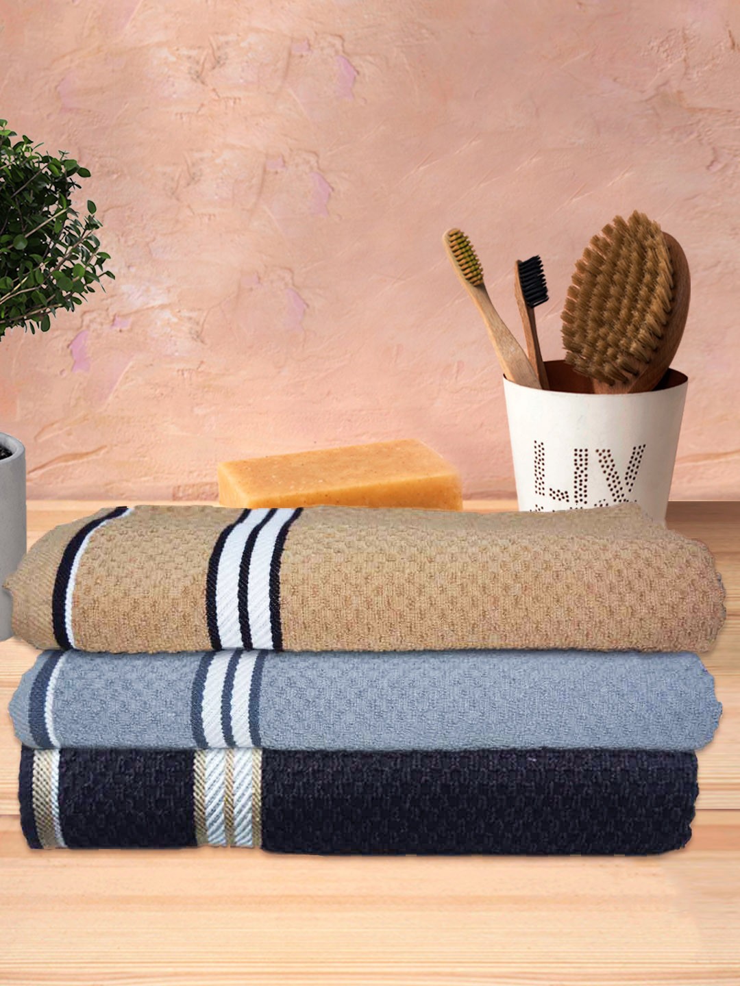 Athom Trendz Living Grey & Brown 3 Pcs Popcorn Textured 300 GSM Pure Cotton Bath Towels
Athom Trendz Living Grey & Brown 3 Pcs Popcorn Textured 300 GSM Pure Cotton Bath Towels