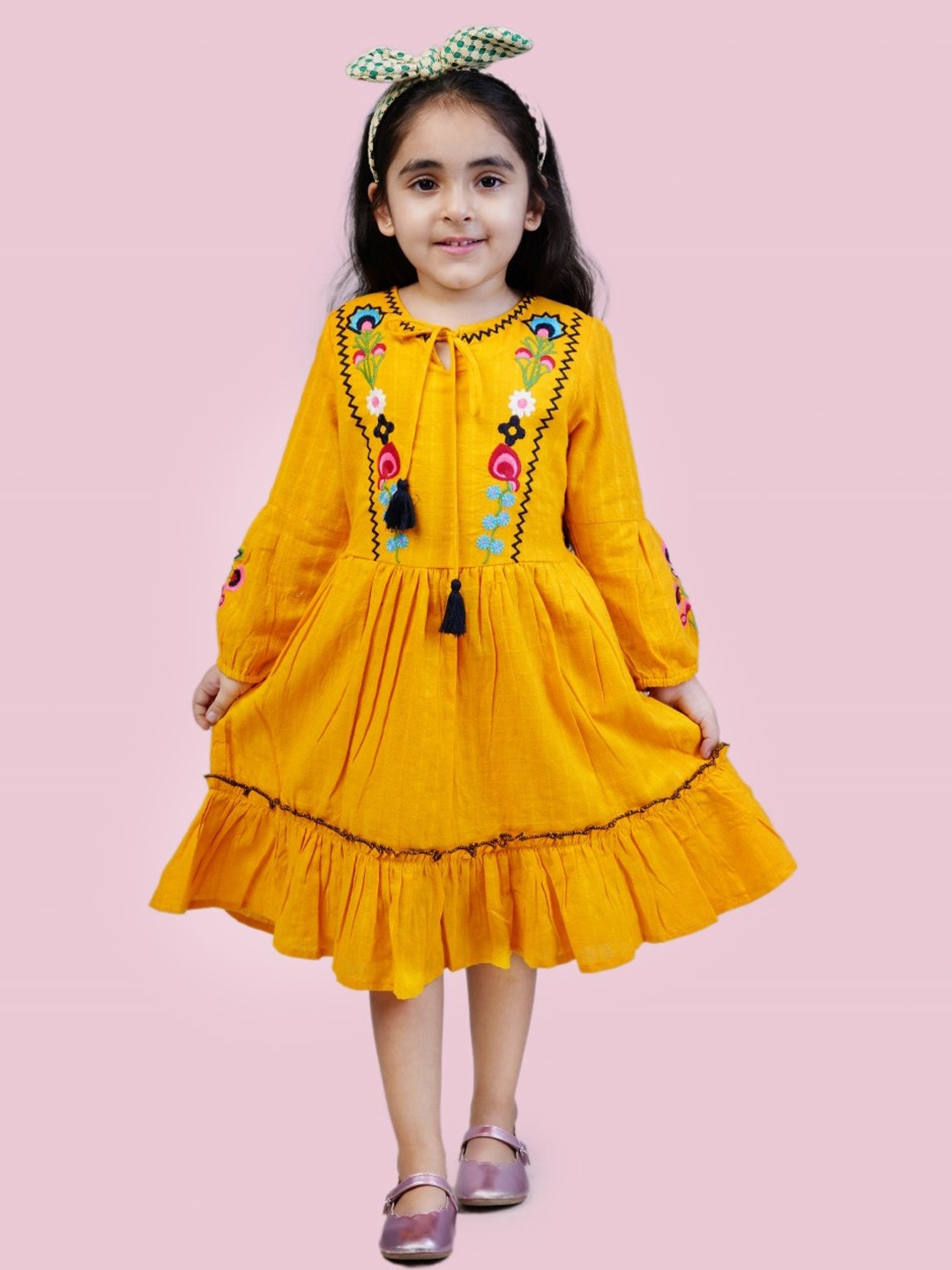 Bella Moda Girls Embroidered Tie-Up Neck Flounce A-Line Midi Pure Cotton Dress, Mustard
Bella Moda Girls Embroidered Tie-Up Neck Flounce A-Line Midi Pure Cotton Dress, Mustard