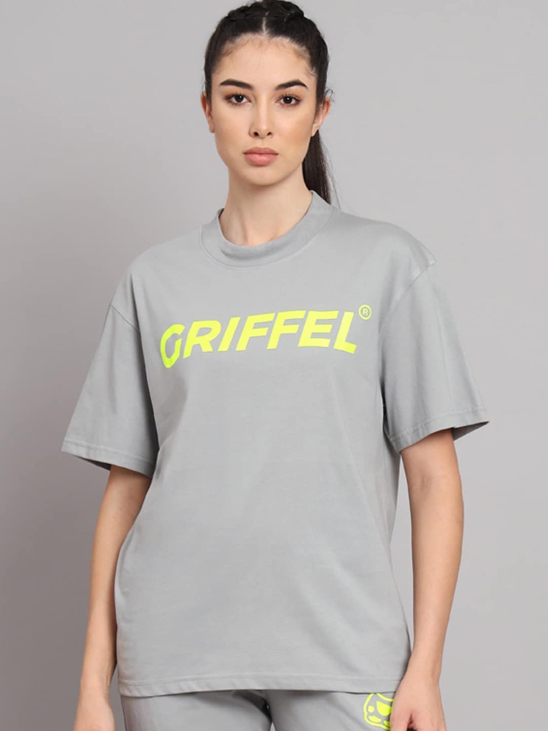 GRIFFEL Typography Printed Drop Shoulder Sleeves Cotton Oversized T-shirt, Grey melange
GRIFFEL Typography Printed Drop Shoulder Sleeves Cotton Oversized T-shirt, Grey melange
