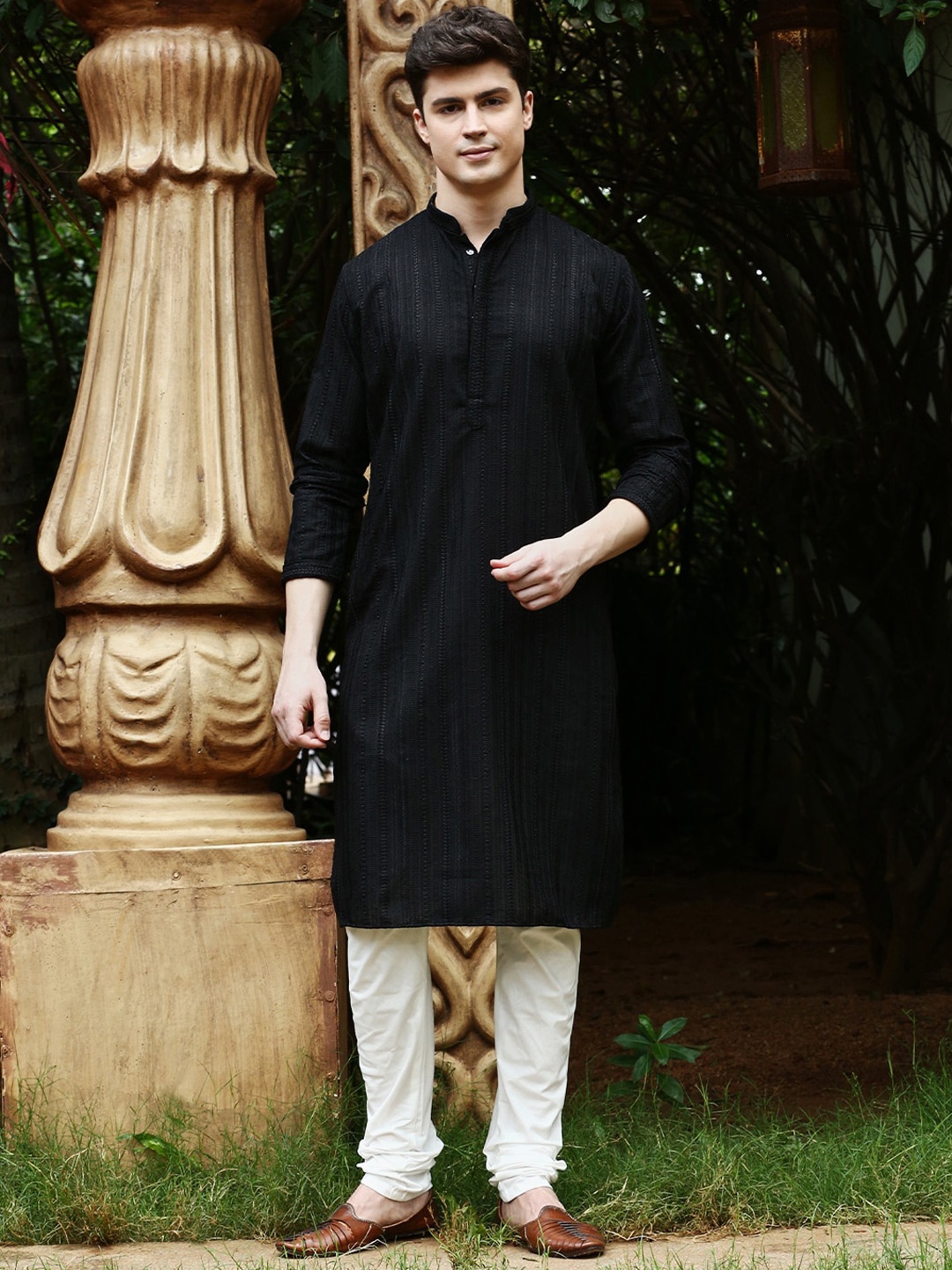 Sanwara Geometric Chikankari Embroidered Pure Cotton Kurta With Churidar, Black
Sanwara Geometric Chikankari Embroidered Pure Cotton Kurta With Churidar, Black