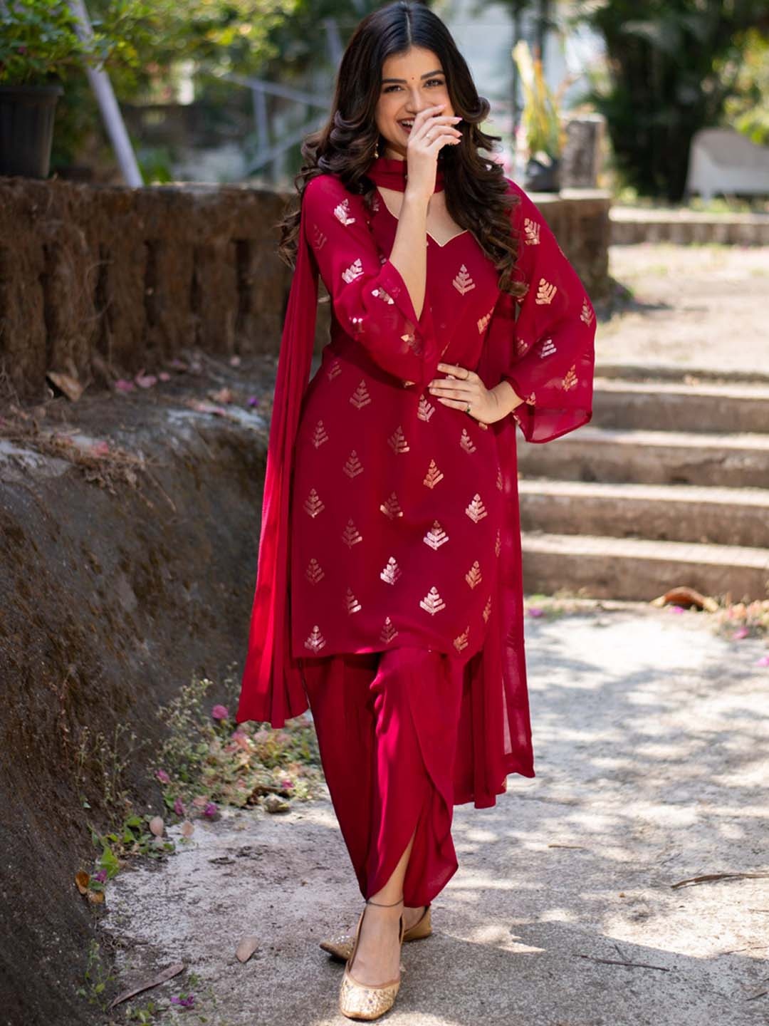 Label Shaurya Sanadhya Ethnic Motifs Printed Straight Kurta With Dhoti Pants & Dupatta, Red
Label Shaurya Sanadhya Ethnic Motifs Printed Straight Kurta With Dhoti Pants & Dupatta, Red