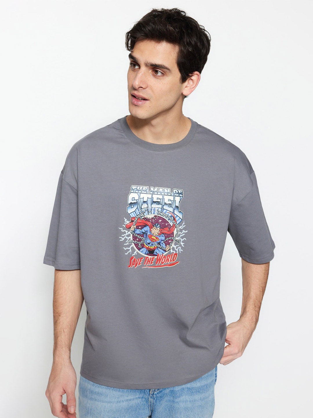 Trendyol Super Man Printed Drop Shoulder Sleeves Pure Cotton Oversized T-shirt, Grey
Trendyol Super Man Printed Drop Shoulder Sleeves Pure Cotton Oversized T-shirt, Grey