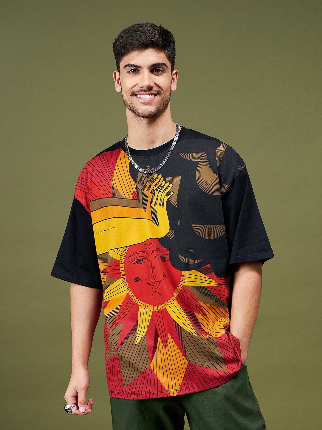 MASCLN SASSAFRAS Black Graphic Printed Drop Shoulder Sleeves Oversized Pure Cotton T-shirt
MASCLN SASSAFRAS Black Graphic Printed Drop Shoulder Sleeves Oversized Pure Cotton T-shirt