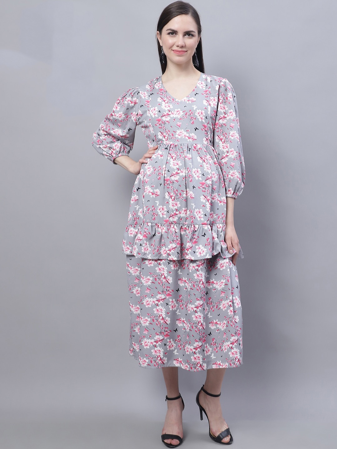 Moms Maternity Feeding Floral Printed V-Neck Puff Sleeves Maternity Fit & Flare Maxi Dress, Grey
Moms Maternity Feeding Floral Printed V-Neck Puff Sleeves Maternity Fit & Flare Maxi Dress, Grey