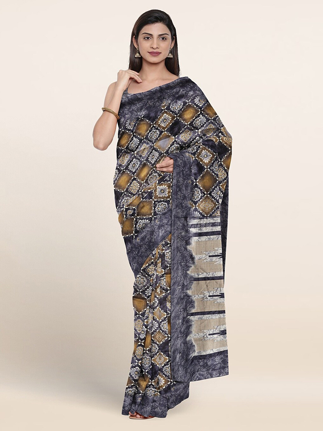 Pothys Floral Printed Saree, Grey
Pothys Floral Printed Saree, Grey