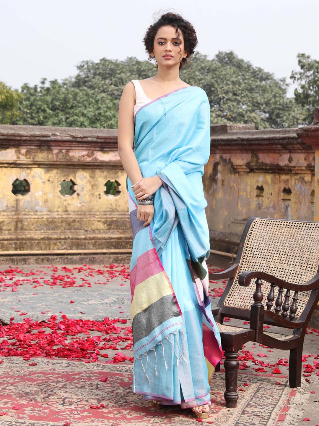 Indethnic Pure Cotton Jamdani Saree, Blue