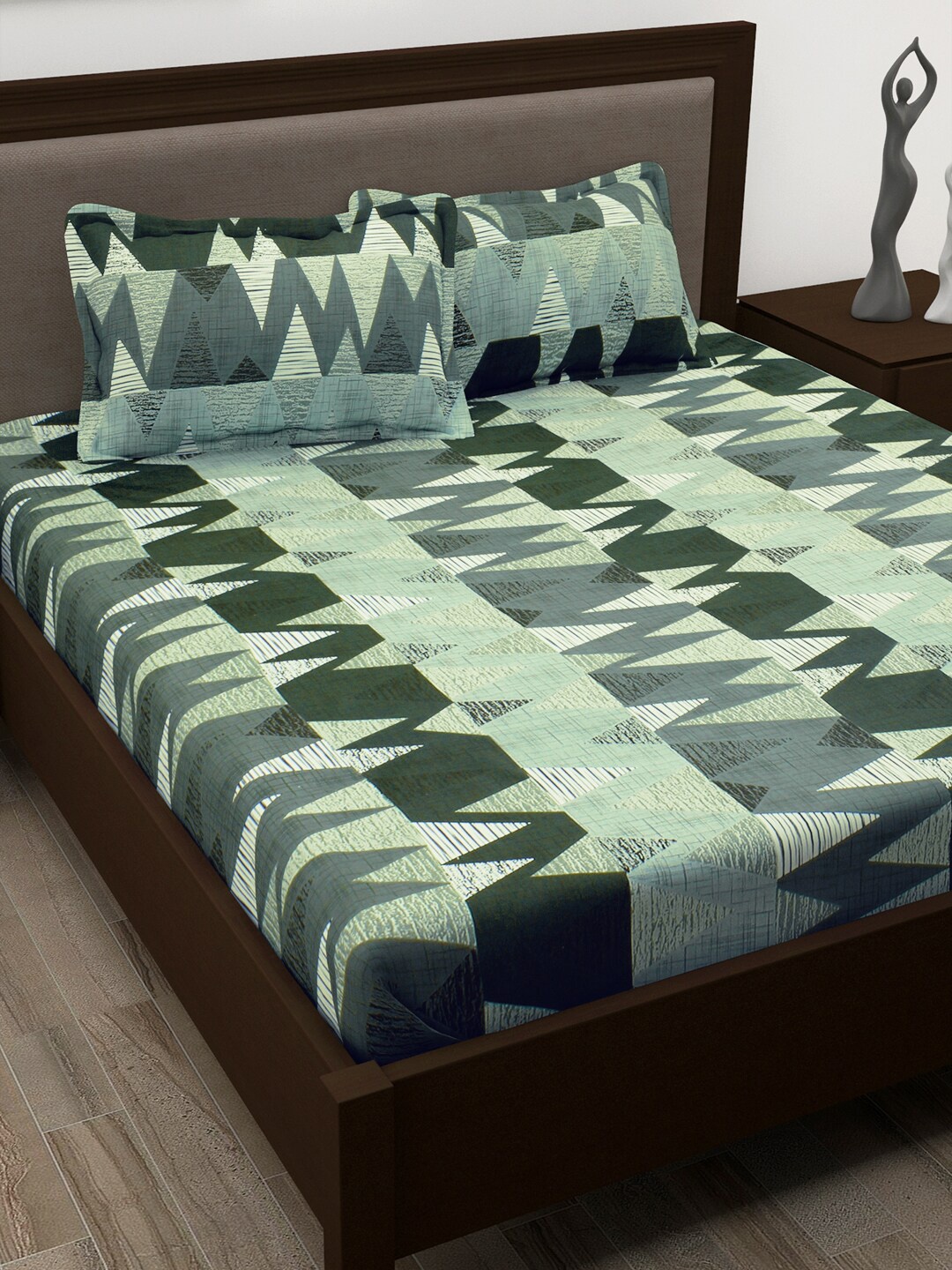 Story@home White Cotton Geometric 186 TC Queen Bedsheet With 2 Pillow Covers, Fluorescent green
Story@home White Cotton Geometric 186 TC Queen Bedsheet With 2 Pillow Covers, Fluorescent green