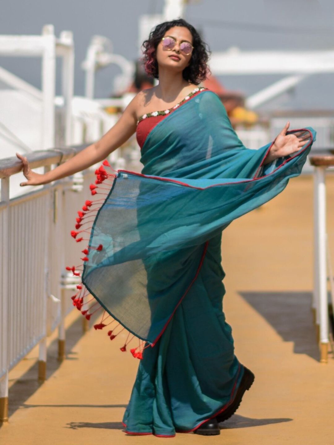 Suta Blue & Red Pure Cotton Saree