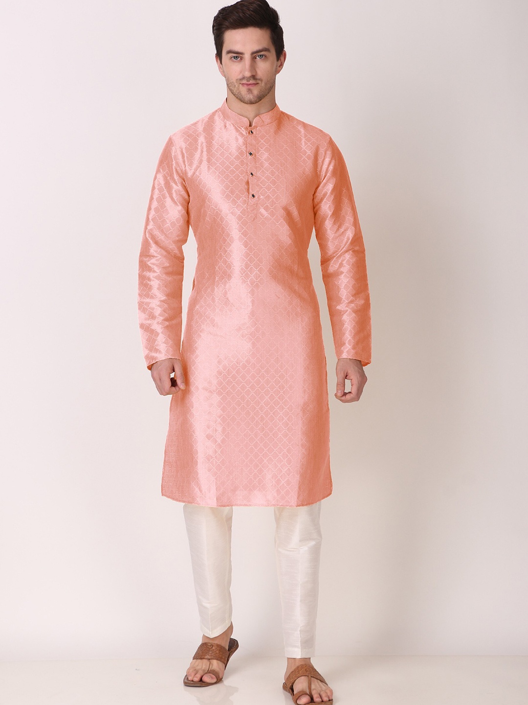 Koshin Ethnic Motifs Woven Design Mandarin Collar Straight Kurta with Pyjamas, Pink
Koshin Ethnic Motifs Woven Design Mandarin Collar Straight Kurta with Pyjamas, Pink