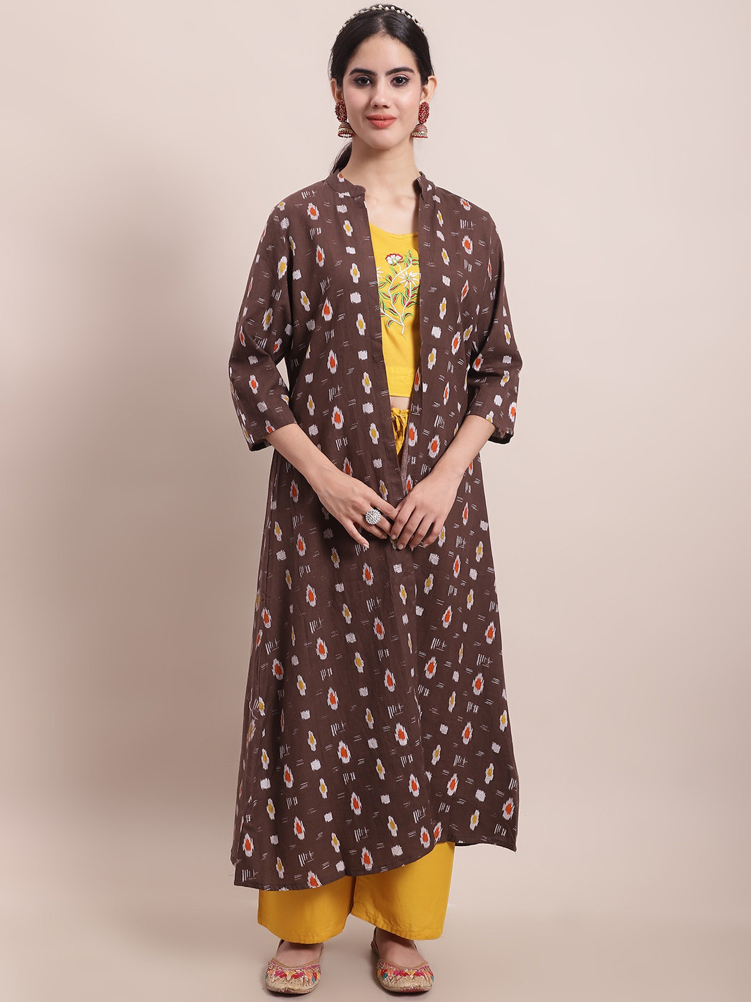 Sangria Mustard Yellow Printed Pure Cotton Top With Palazzo & Jacket Ethnic Co-Ords
Sangria Mustard Yellow Printed Pure Cotton Top With Palazzo & Jacket Ethnic Co-Ords