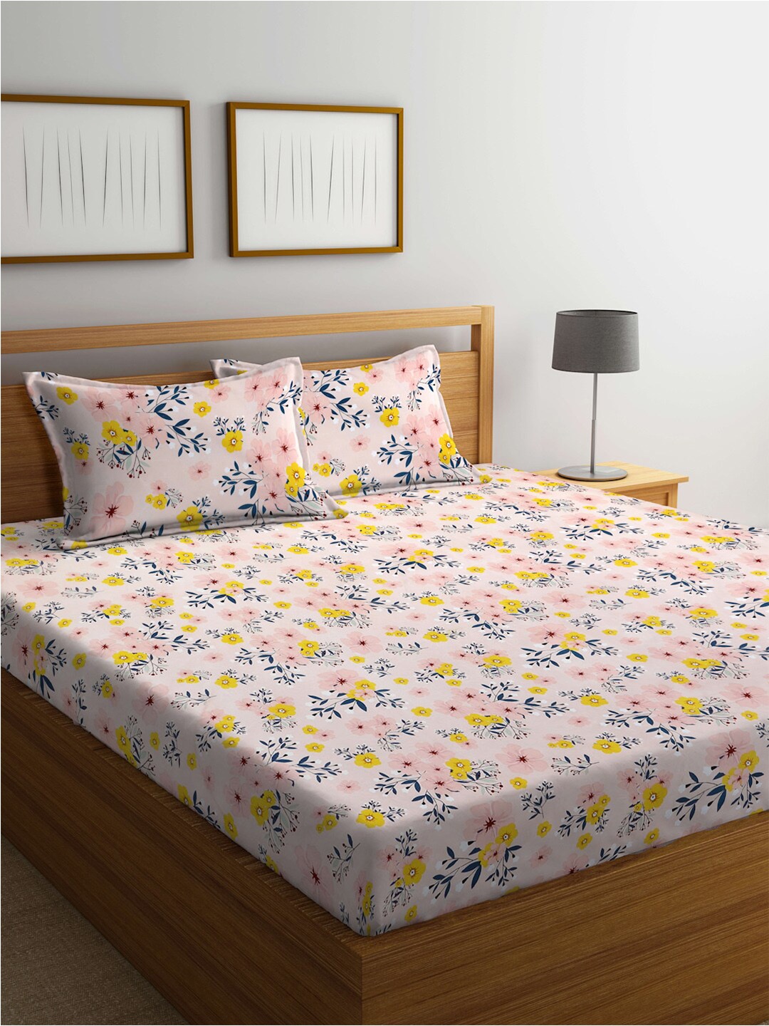FABINALIV Peach-Coloured & Yellow Floral Printed 300 TC King Bedsheet & 2 Pillow Covers
FABINALIV Peach-Coloured & Yellow Floral Printed 300 TC King Bedsheet & 2 Pillow Covers