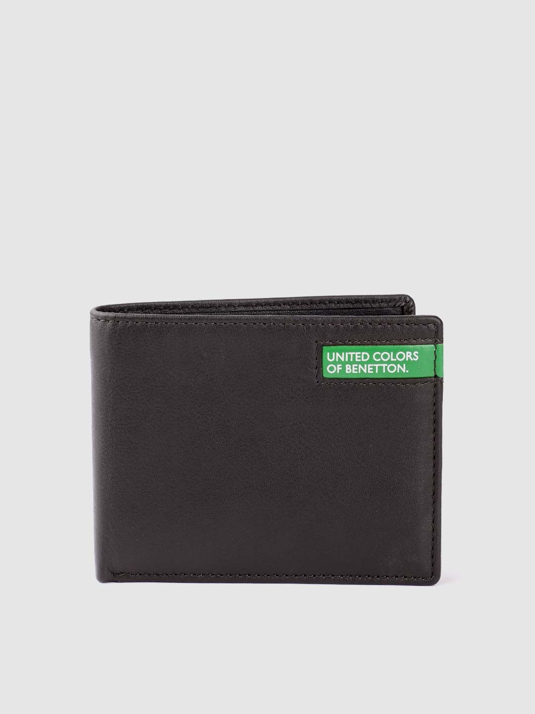 United Colors of Benetton Men Brand Logo Design Leather Two Fold Wallet, Coffee brown
United Colors of Benetton Men Brand Logo Design Leather Two Fold Wallet, Coffee brown