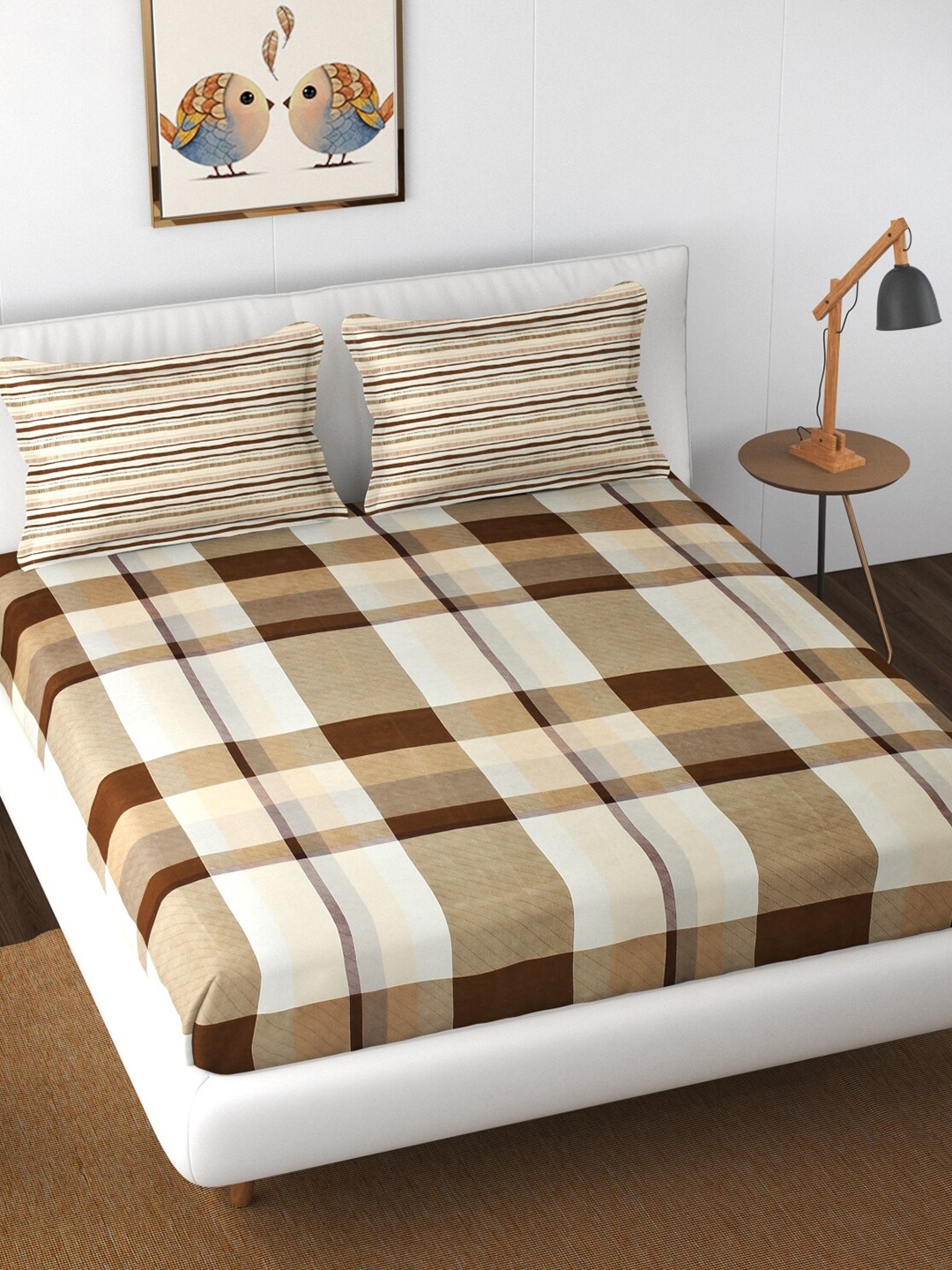 Florida Brown & Beige Geometric Printed 250 TC Microfiber Queen Bedsheet & 2 Pillow Covers
Florida Brown & Beige Geometric Printed 250 TC Microfiber Queen Bedsheet & 2 Pillow Covers