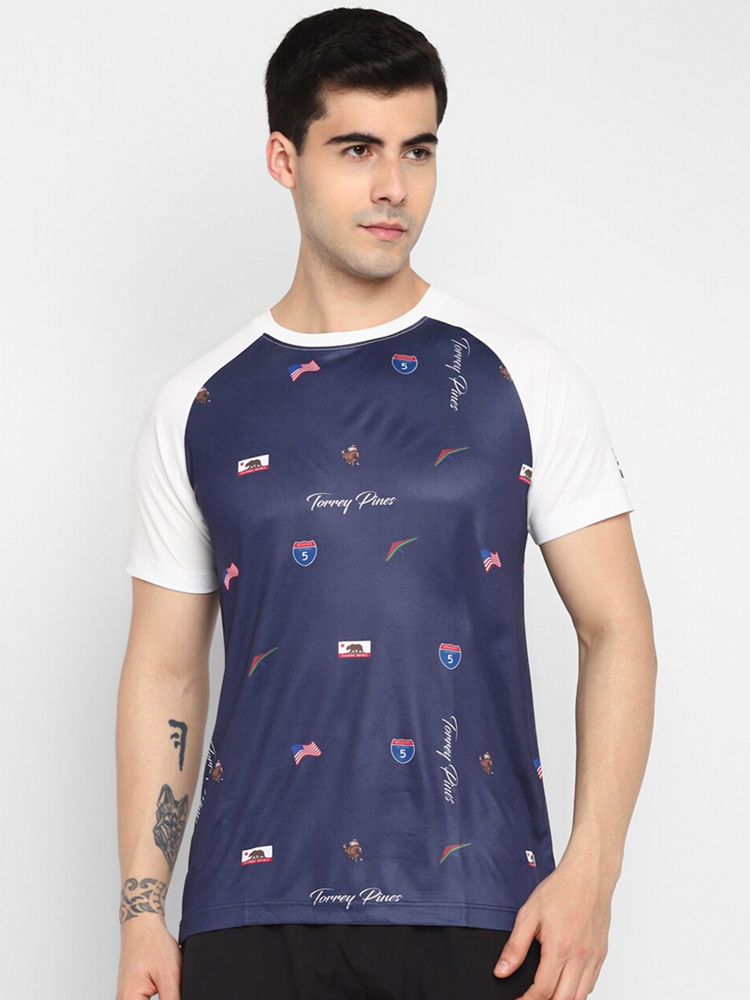 Yuuki Conversational Printed Raglan Sleeves Antimicrobial Sports T-shirt, Navy blue
Yuuki Conversational Printed Raglan Sleeves Antimicrobial Sports T-shirt, Navy blue