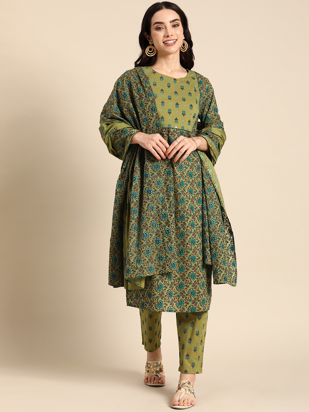 Anouk Pure Cotton Ethnic Motifs Printed Mirror Work Kurta With Trousers & With Dupatta, Green
Anouk Pure Cotton Ethnic Motifs Printed Mirror Work Kurta With Trousers & With Dupatta, Green