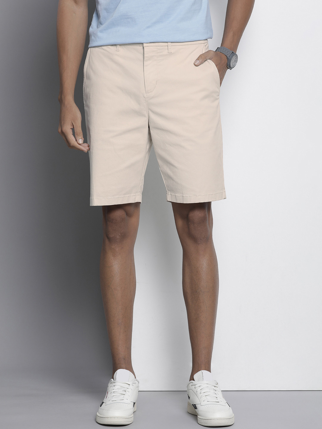 Tommy Hilfiger Men Solid Mid-Rise Regular Fit Shorts, Beige
Tommy Hilfiger Men Solid Mid-Rise Regular Fit Shorts, Beige