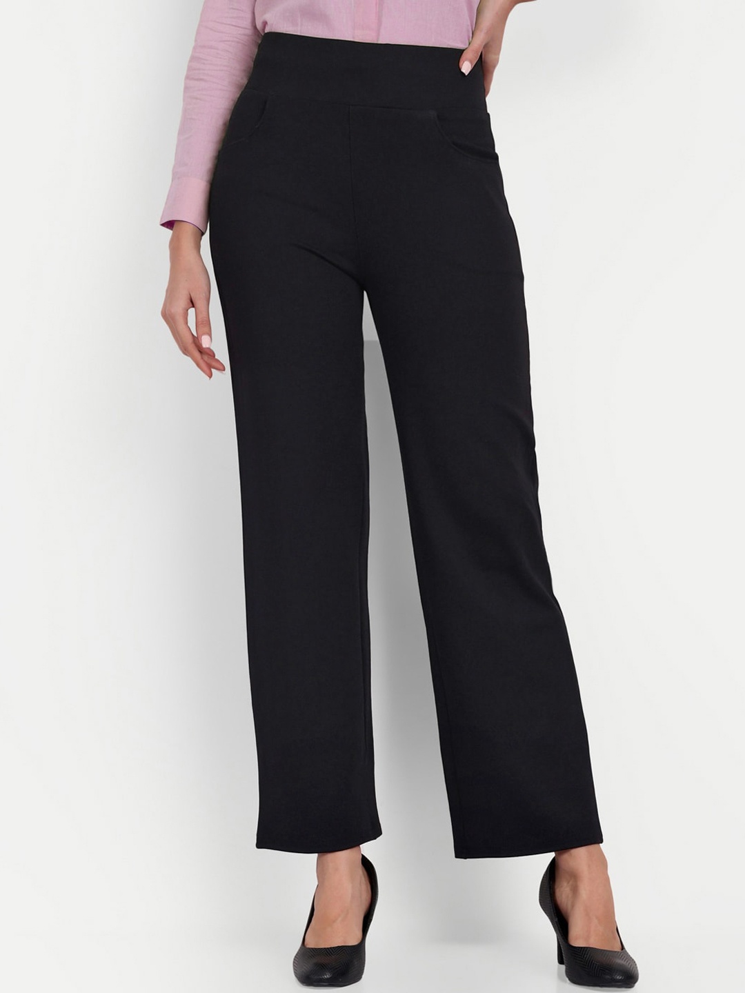 Next One Women Relaxed Straight Leg Straight Fit High-Rise Easy Wash Trousers, Black
Next One Women Relaxed Straight Leg Straight Fit High-Rise Easy Wash Trousers, Black