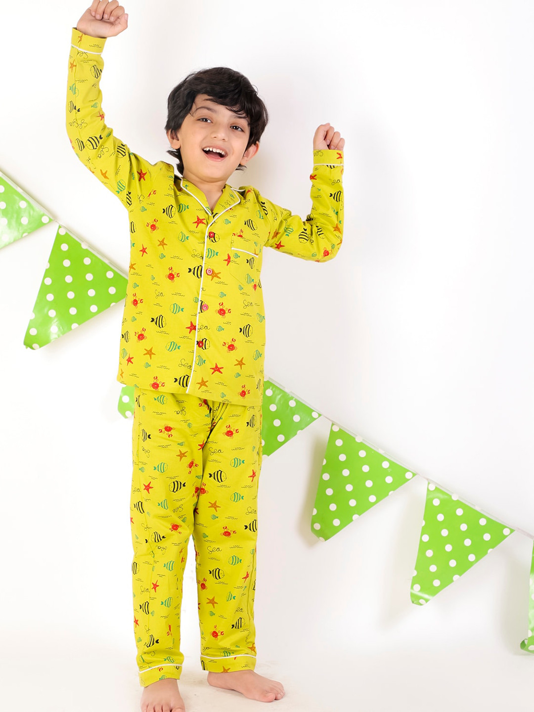 BAESD Kids Conversational Printed Pure Cotton Night suit, Yellow
BAESD Kids Conversational Printed Pure Cotton Night suit, Yellow