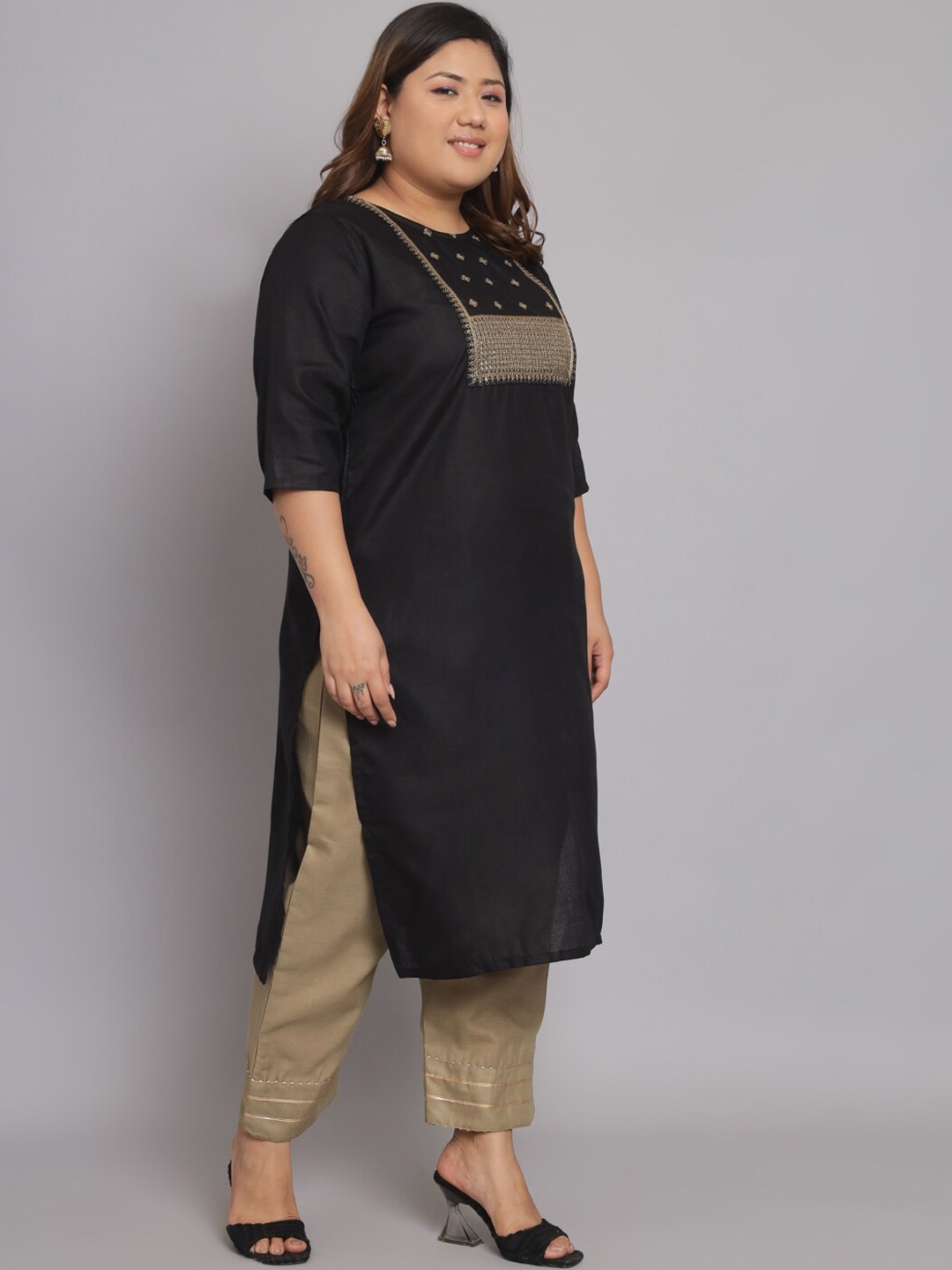 KALINI Plus Size Floral Yoke Design Thread Work Pure Cotton Kurta With Trousers & Dupatta, Black
KALINI Plus Size Floral Yoke Design Thread Work Pure Cotton Kurta With Trousers & Dupatta, Black