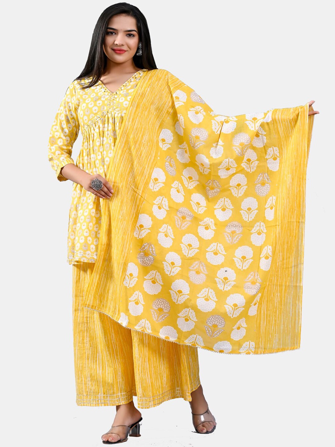 HIGHLIGHT FASHION EXPORT Printed Mirror Work Pure Cotton Kurti with Palazzos & Dupatta, Yellow
HIGHLIGHT FASHION EXPORT Printed Mirror Work Pure Cotton Kurti with Palazzos & Dupatta, Yellow