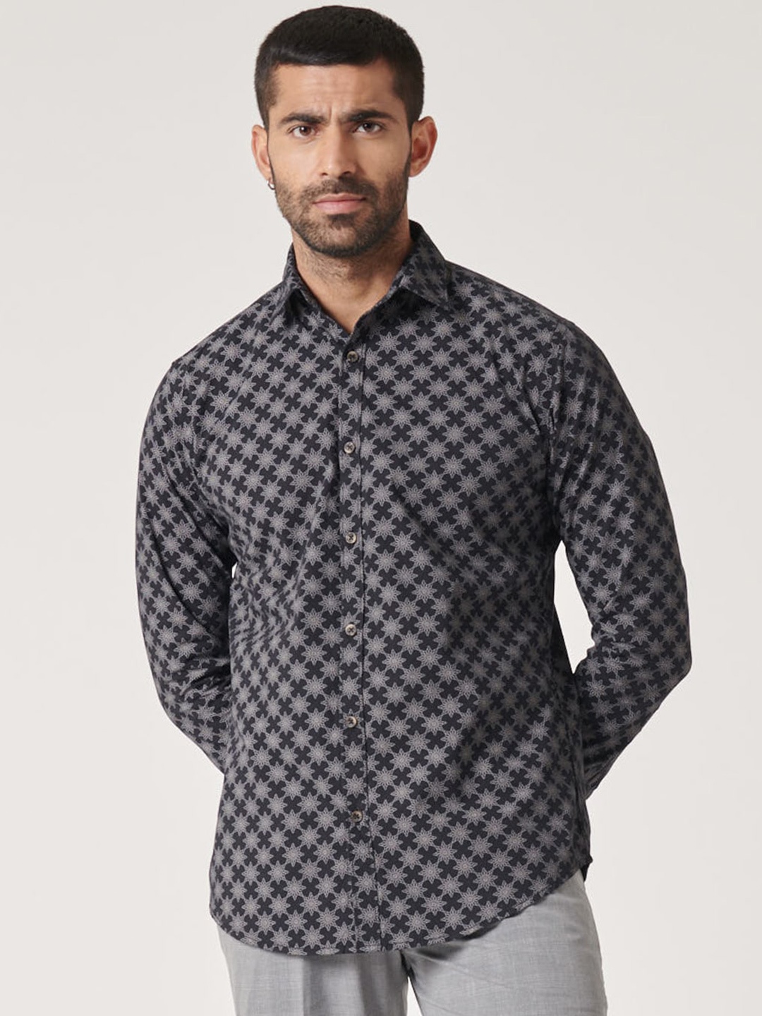 MR BUTTON Spread Collar Long Sleeves Slim Fit Abstract Printed Casual Cotton Shirt, Black
MR BUTTON Spread Collar Long Sleeves Slim Fit Abstract Printed Casual Cotton Shirt, Black