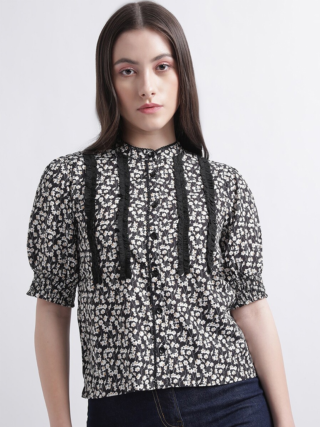 CENTRESTAGE Floral Printed Mandarin Collar Puff Sleeve Shirt Style Top, Black
CENTRESTAGE Floral Printed Mandarin Collar Puff Sleeve Shirt Style Top, Black