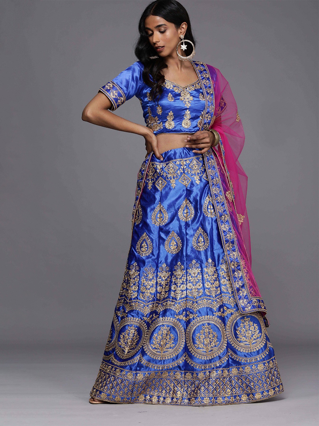 MANVAA Embroidered Thread Work emi-Stitched Lehenga & Unstitched Blouse With Dupatta, Blue
MANVAA Embroidered Thread Work emi-Stitched Lehenga & Unstitched Blouse With Dupatta, Blue