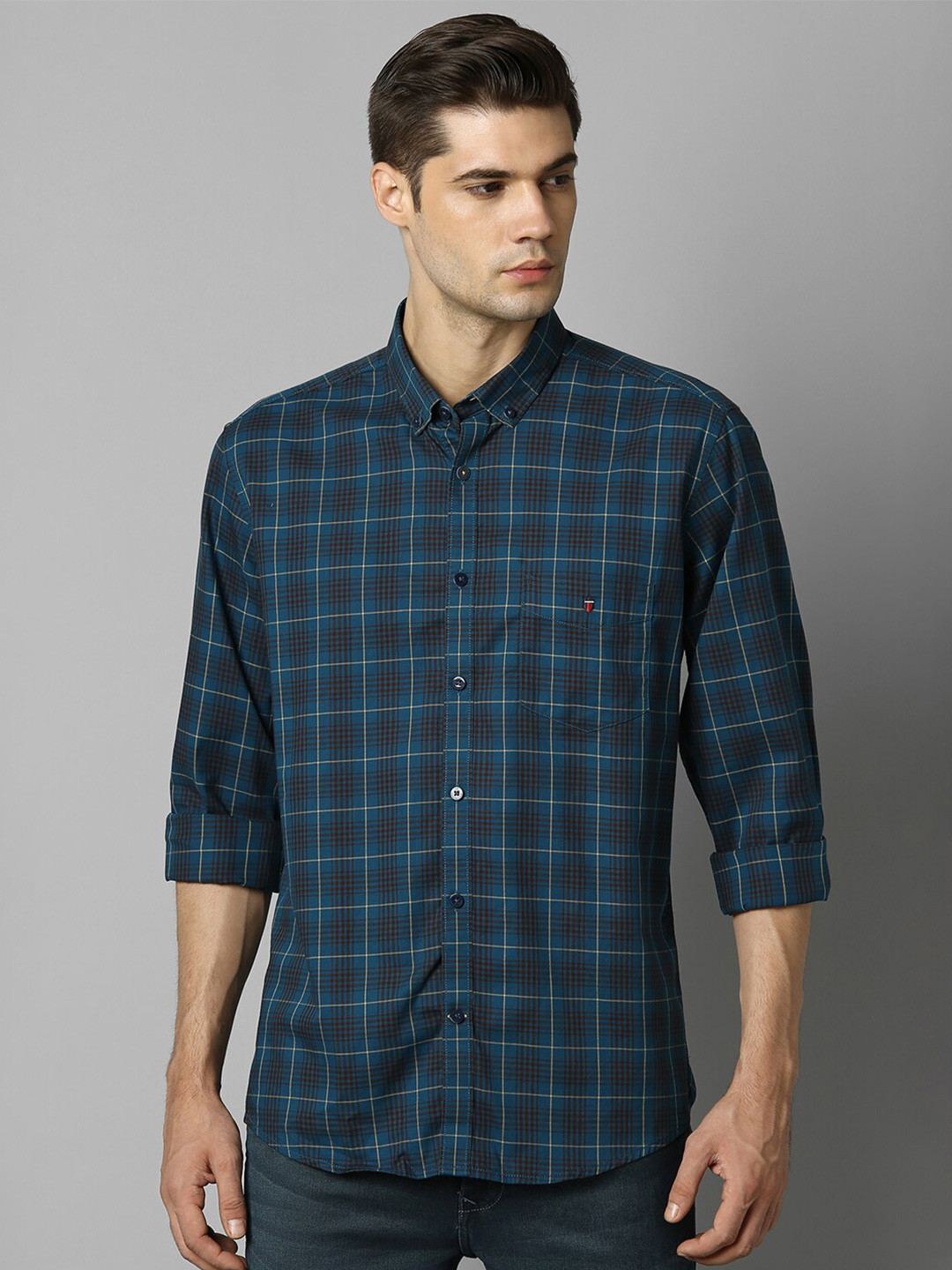 Louis Philippe Sport Slim Fit Tartan Checks Opaque Pure Cotton Casual Shirt, Navy blue
Louis Philippe Sport Slim Fit Tartan Checks Opaque Pure Cotton Casual Shirt, Navy blue