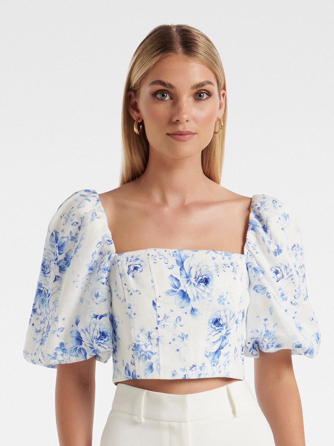 Forever New Floral Printed Puff Sleeve Linen Regular Crop Top, White
