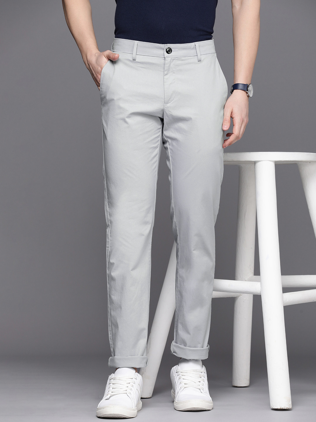 Allen Solly Men Mid-Rise Slim Fit Chinos, Grey 
Allen Solly Men Mid-Rise Slim Fit Chinos, Grey