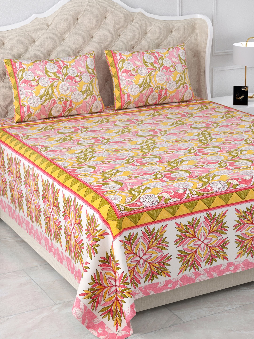 Aapno Rajasthan White & Yellow Printed 120 TC Cotton King Bedsheet & 2 Pillow Covers
Aapno Rajasthan White & Yellow Printed 120 TC Cotton King Bedsheet & 2 Pillow Covers