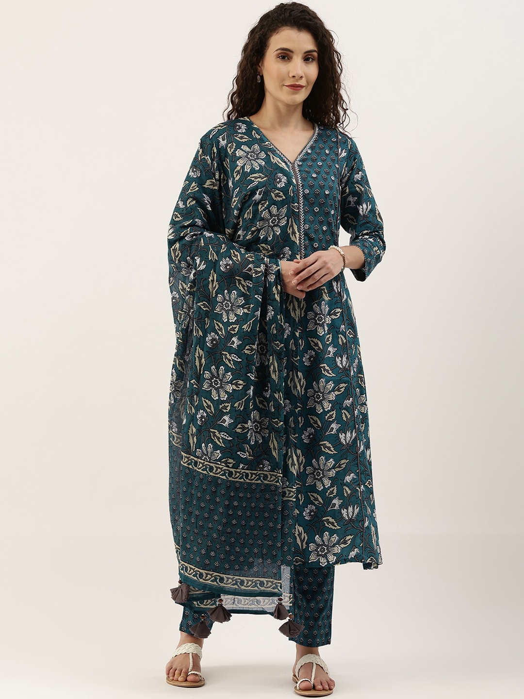 KALINI Floral Printed Regular Pure Cotton Kurta With Trousers & Dupatta, Turquoise blue
KALINI Floral Printed Regular Pure Cotton Kurta With Trousers & Dupatta, Turquoise blue