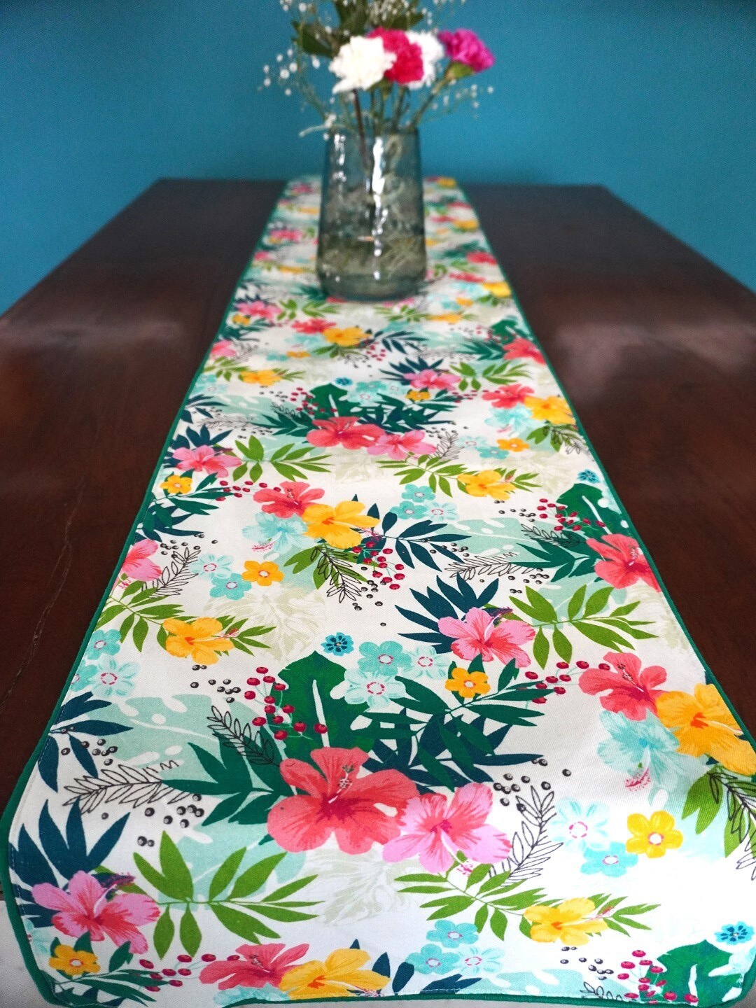 TARA- Sparkling Homes White & Green Digital Printed Pure Cotton Reversible Table Runner
TARA- Sparkling Homes White & Green Digital Printed Pure Cotton Reversible Table Runner