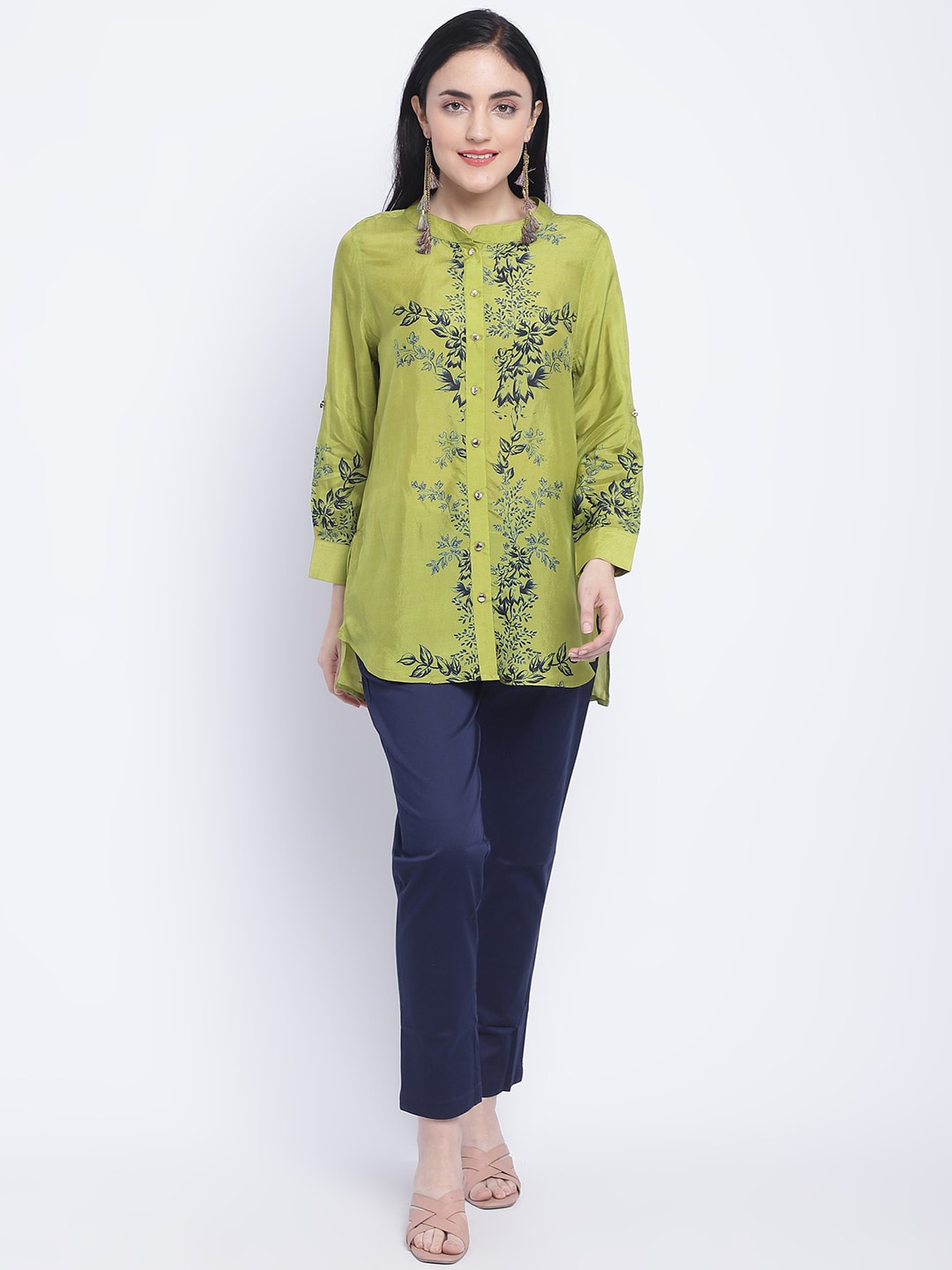 CHIQUE Floral Printed Mandarin Collar Rolled Up Sleeves Cotton Shirt Style Top, Olive
CHIQUE Floral Printed Mandarin Collar Rolled Up Sleeves Cotton Shirt Style Top, Olive